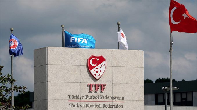 galatasaray-fenerbahce-ve-besiktas-cirkin-tezahurat-nedeniyle-pfdkye-sevk-edildi-8DuIWCem.jpg