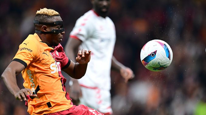 galatasaray-sivassporu-sahasinda-farkli-yendi-derbi-oncesi-puan-farkini-8e-cikardi-gjaEshIG.jpg