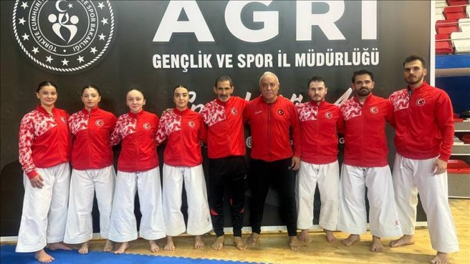 milli-karateciler-ermenistandaki-avrupa-sampiyonasinda-tatamiye-cikacak-XvPS3YWS.jpg