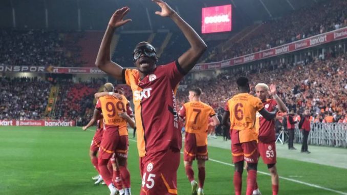 osimhenden-transfer-ve-rekor-sozleri-bu-buyuk-kulubun-tarihine-gecmek-buyuk-gurur-a9B2L6jf.jpg