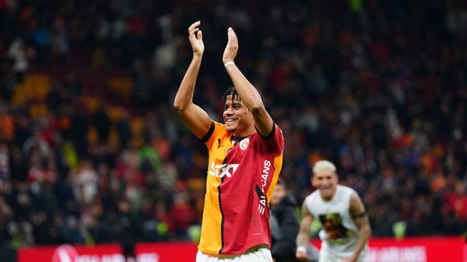 premier-lig-devi-pesine-dustu-galatasaray-gabriel-saranin-bonservisini-belirledi-C7dtJlll.jpg