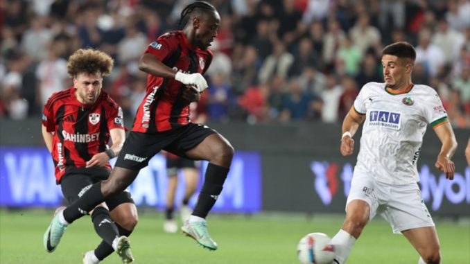 trendyol-super-lig-gaziantep-fk-0-1-alanyaspor-mac-sonucu-piSOyw1A.jpg